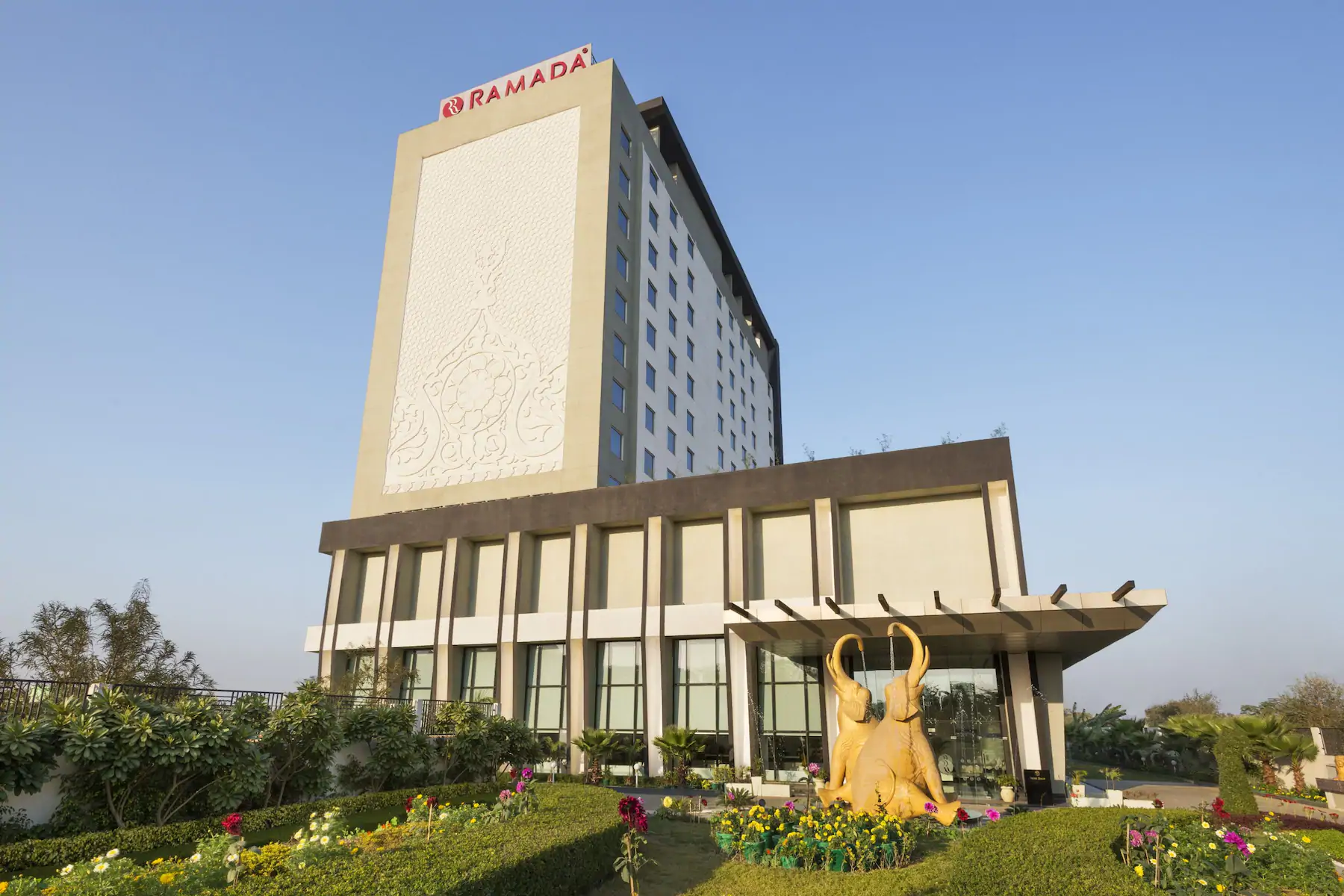 Rangers Club - Hotels and Resorts